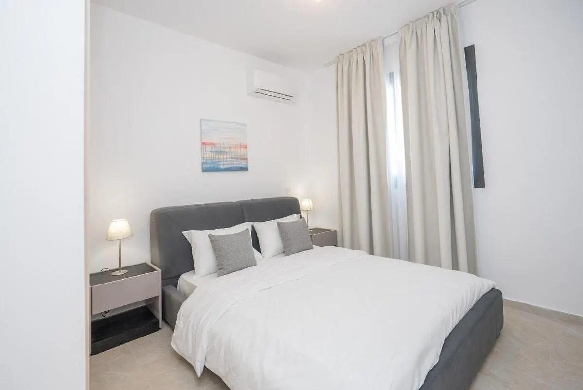 Apartment Kalamon Luxury Suite 202 Larnaca