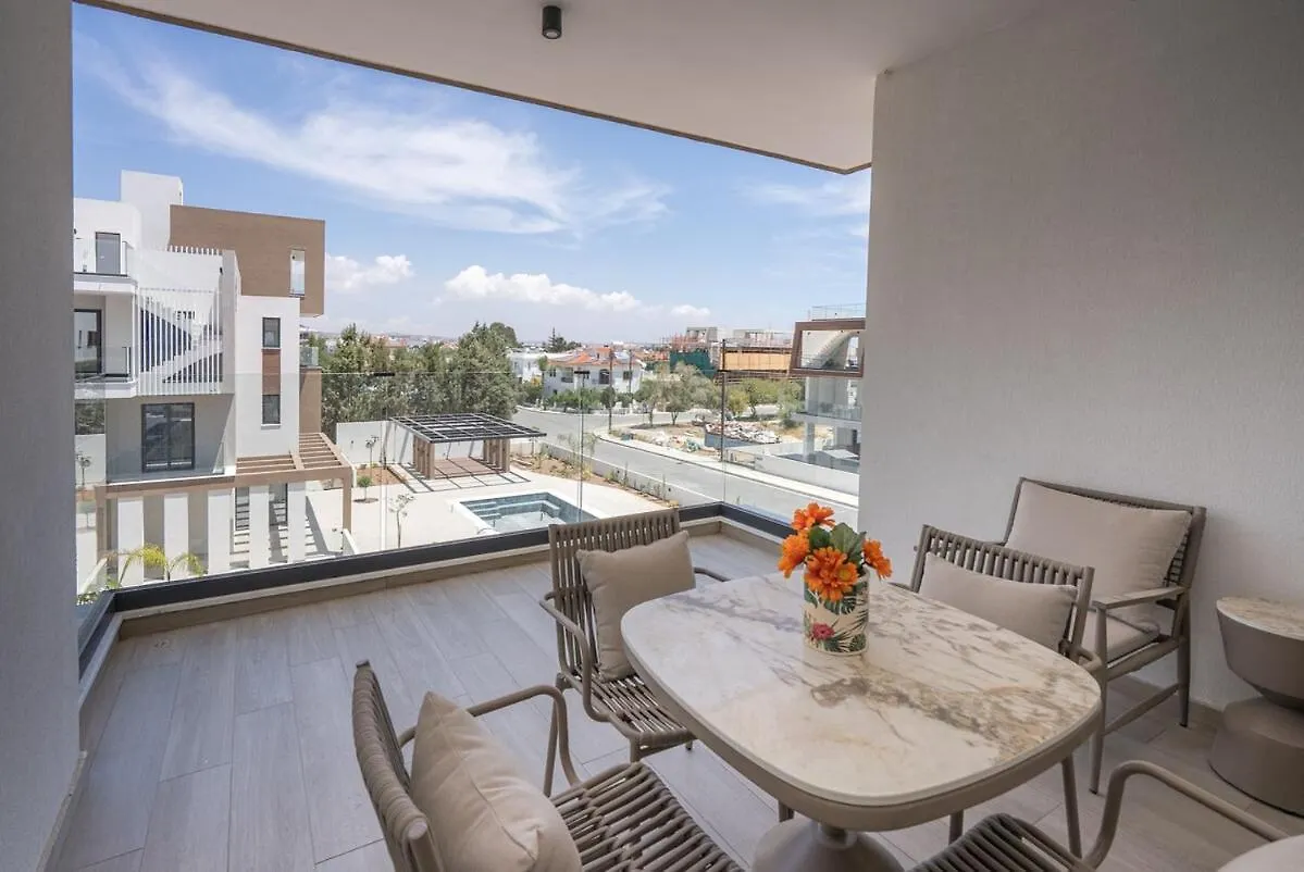 Kalamon Luxury Suite 202 Larnaca