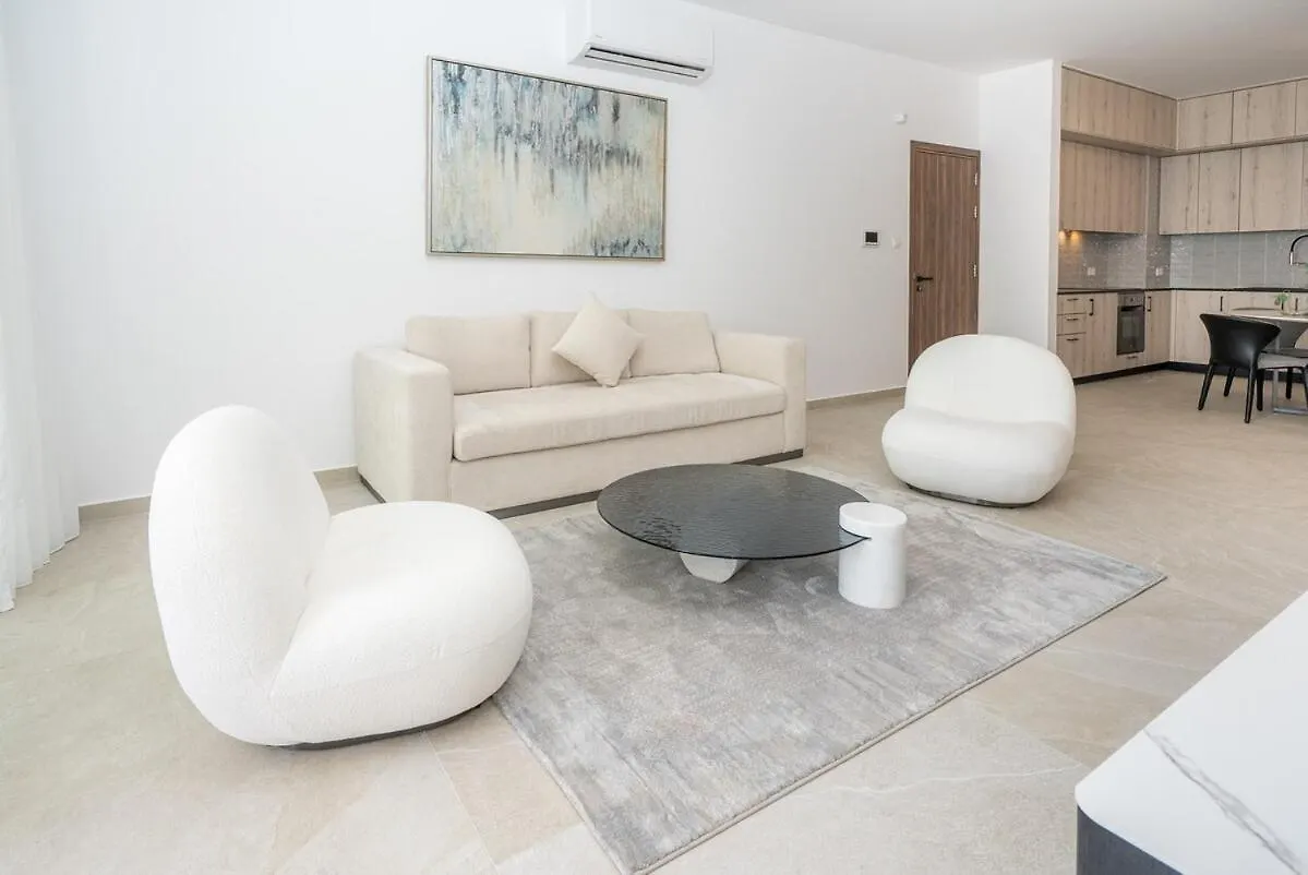 Kalamon Luxury Suite 202 Larnaca Apartment