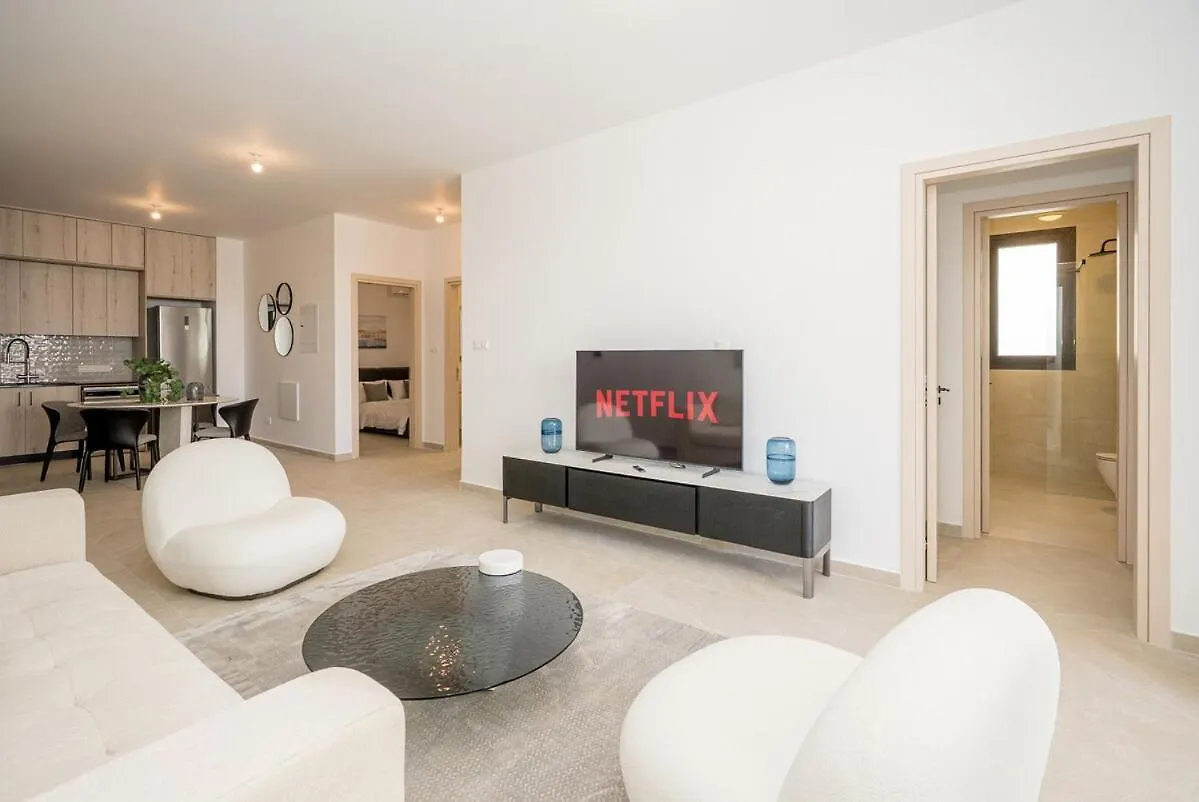 Kalamon Luxury Suite 202 Larnaca